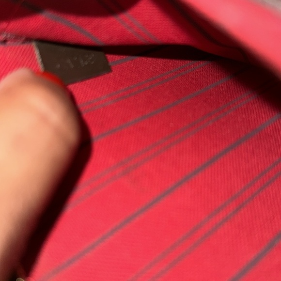 LOUIS VUITTON pouchette (Missing Strap) - Picture 4 of 5